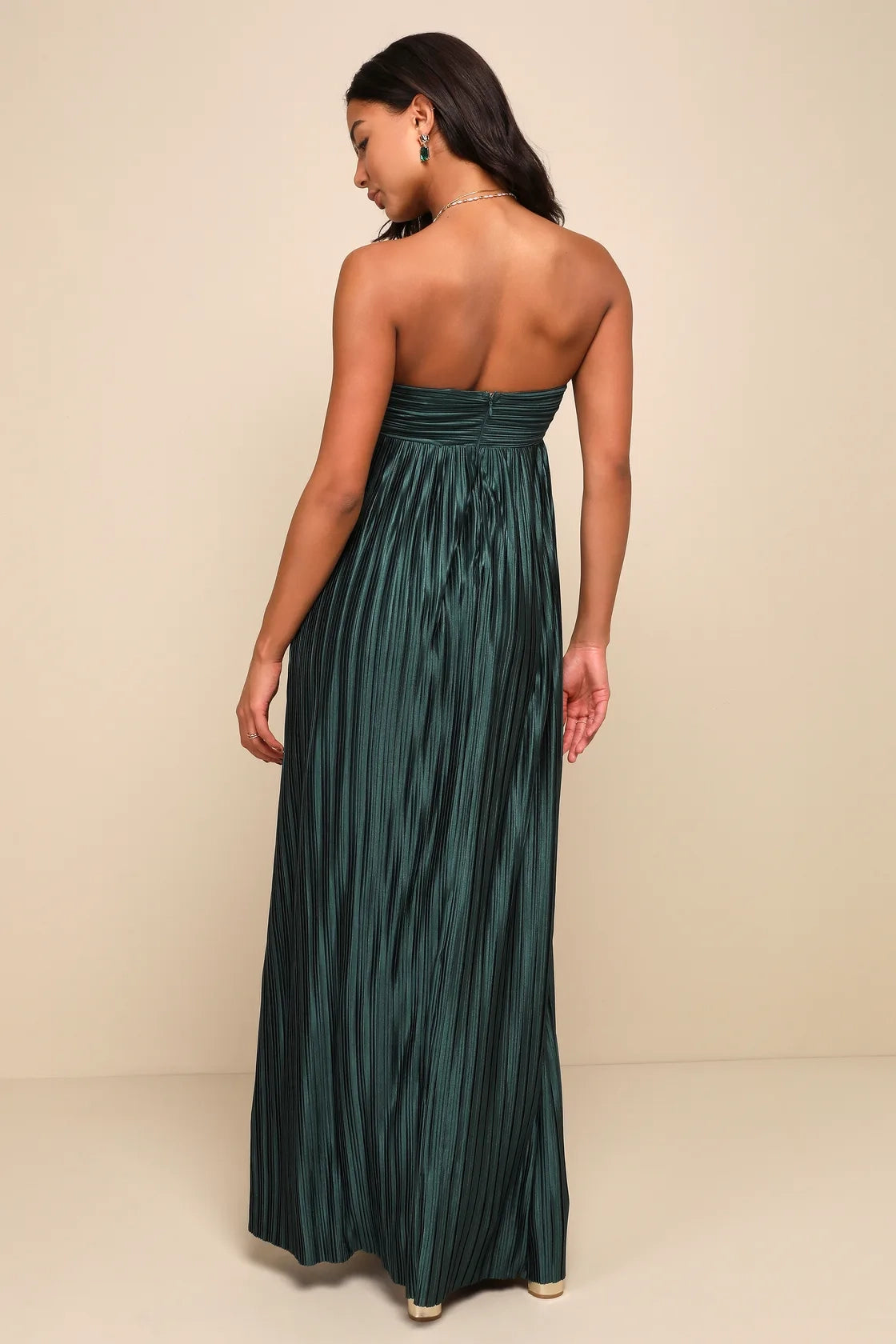Emerald Green Column Strapless Sweetheart Open Back Maxi Bridesmaid Gown Vedress