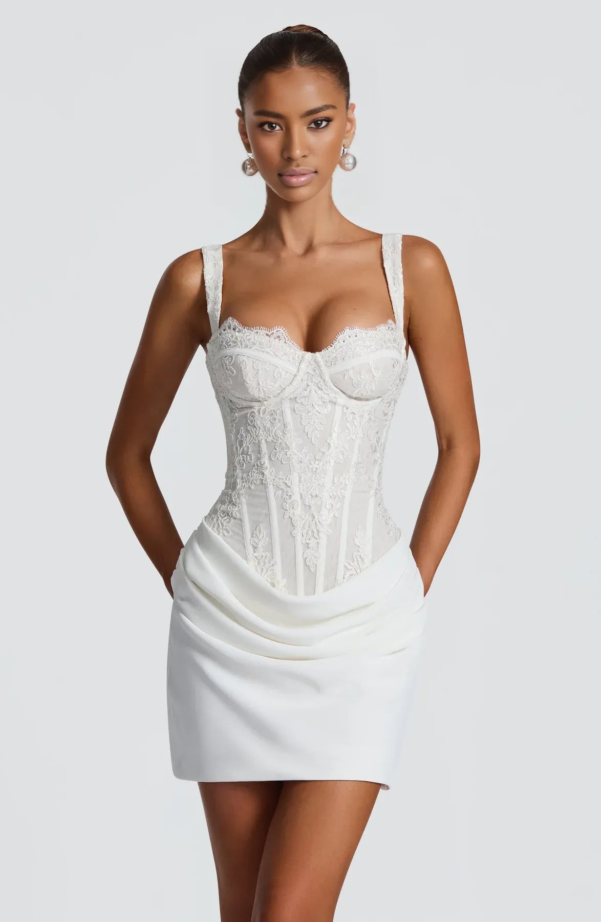 Fitted Corset Sweetheart Sleeveless Lace Mini Lace-Up Back Party Dress