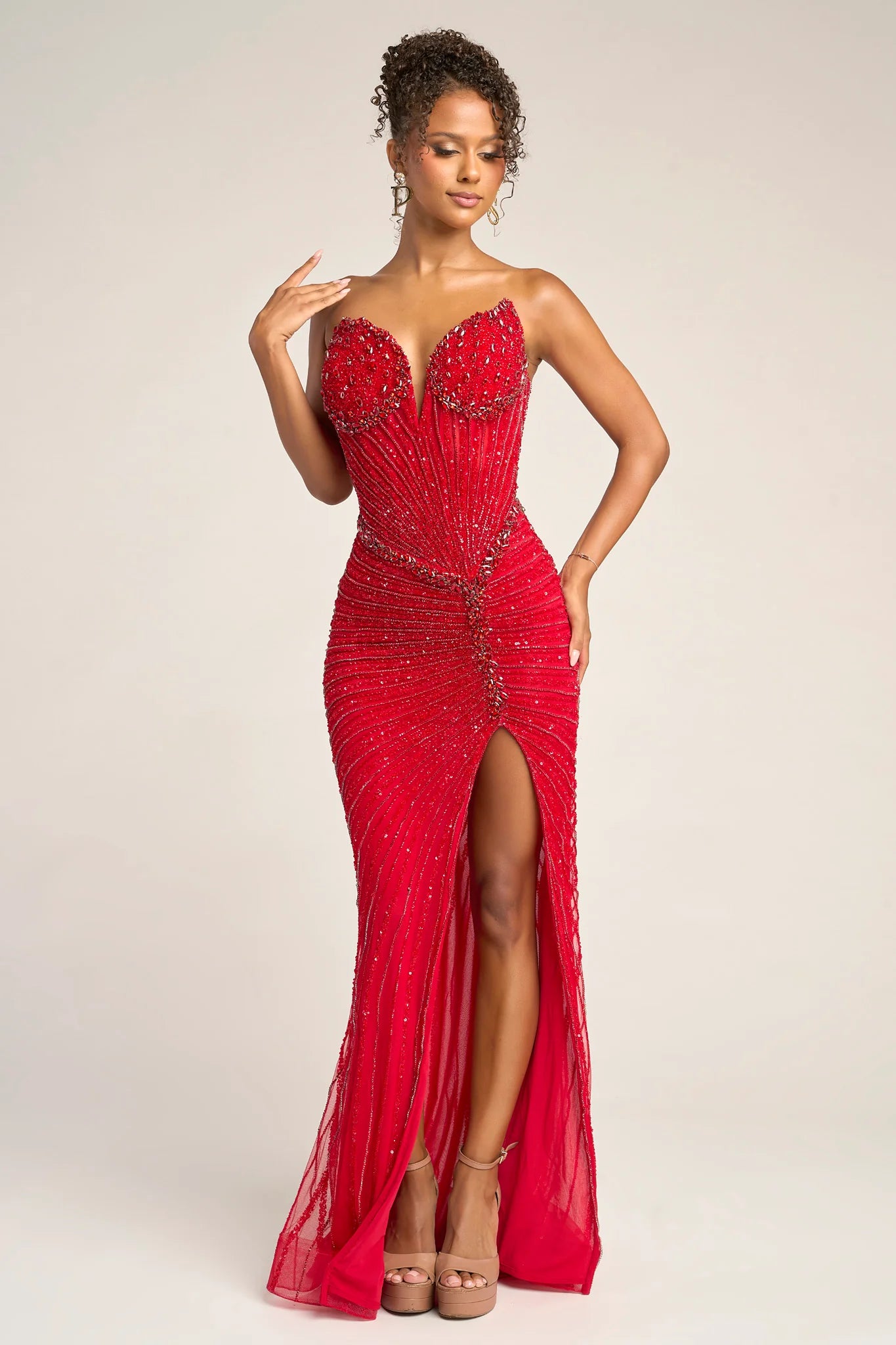 Luxury Fitted Strapless Beaded Gown Floor-Length Split Evening Dress