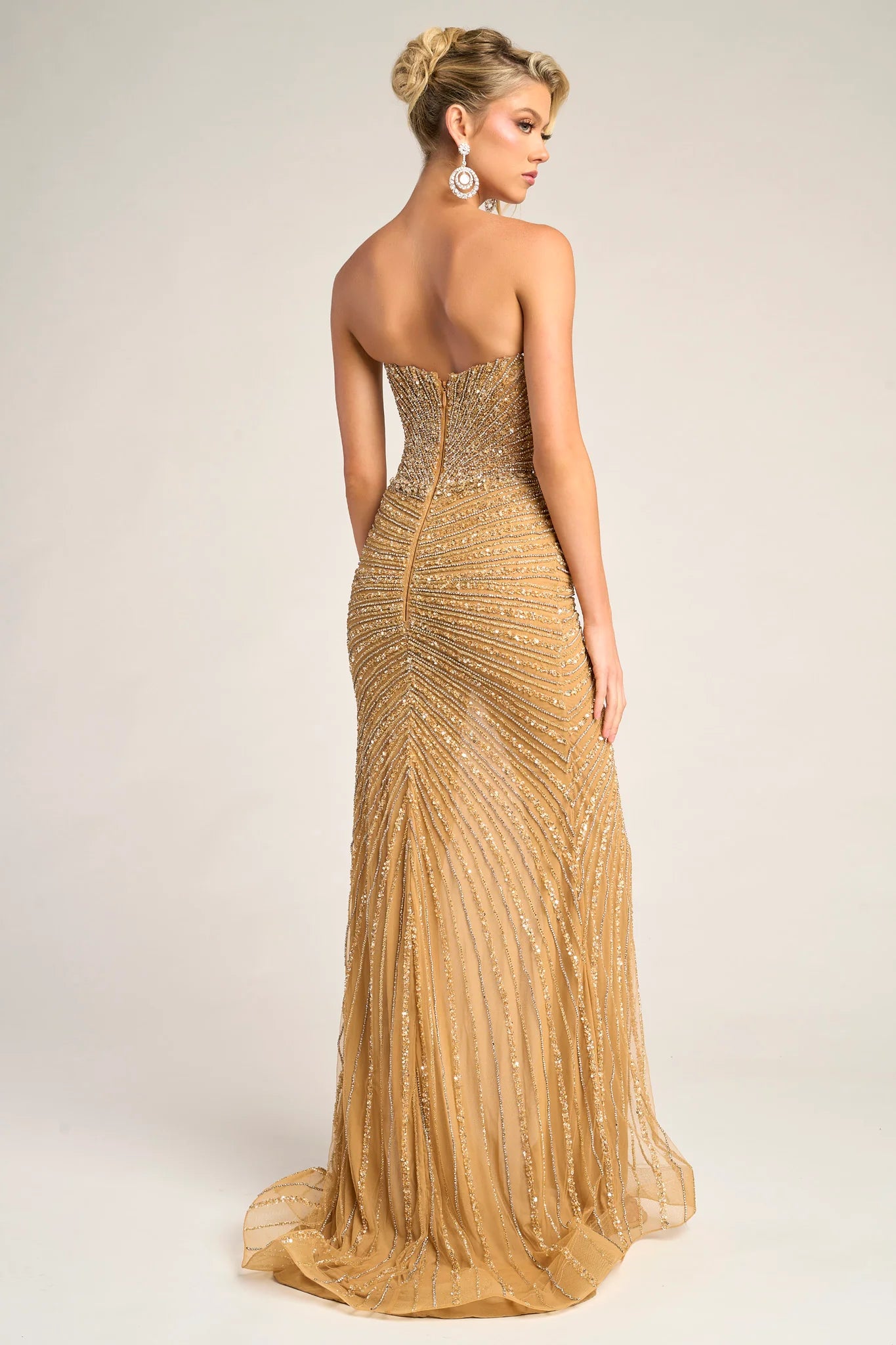 Luxury Fitted Strapless Beaded Gown Floor-Length Split Evening Dress