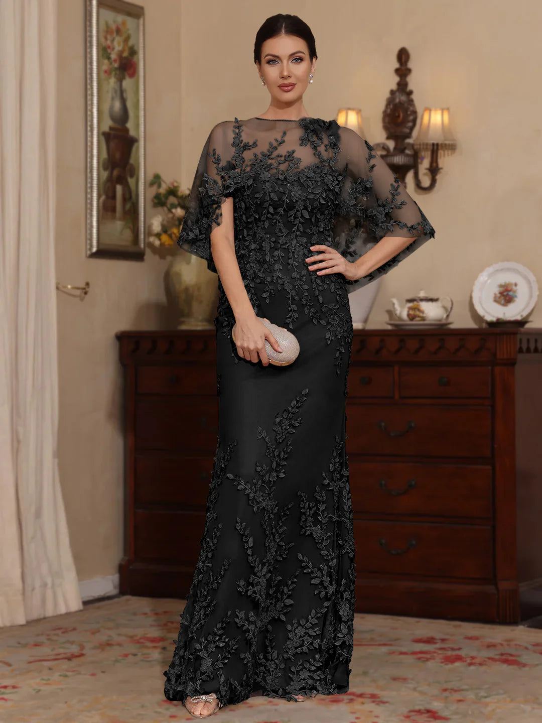 Elegant Fitted Sweetheart Neck Lace Floor-Length Cape Gown Mother of the Bride Dress