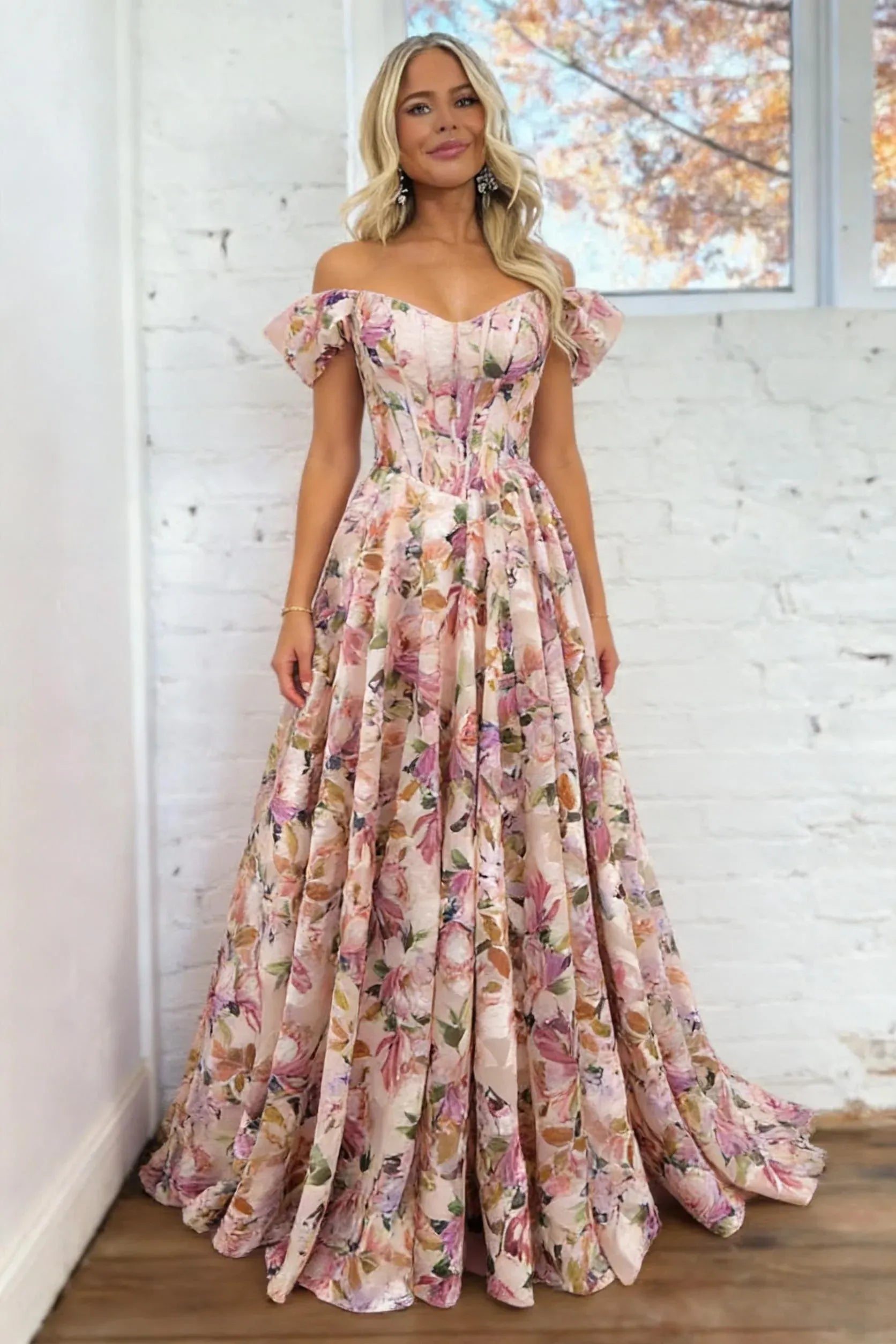 Floral A-Line Off-The-Shoulder Puff-Sleeve Satin Sweep-Train Corset Ball-Gown