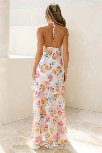 Vestido Largo Floral de Fiesta con Cuello Halter y Volantes con Abertura para Verano