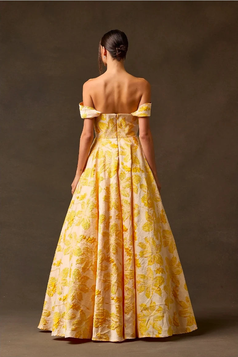 Vestido de fiesta maxi de jacquard floral fruncido con hombros descubiertos, estilo princesa y corte A