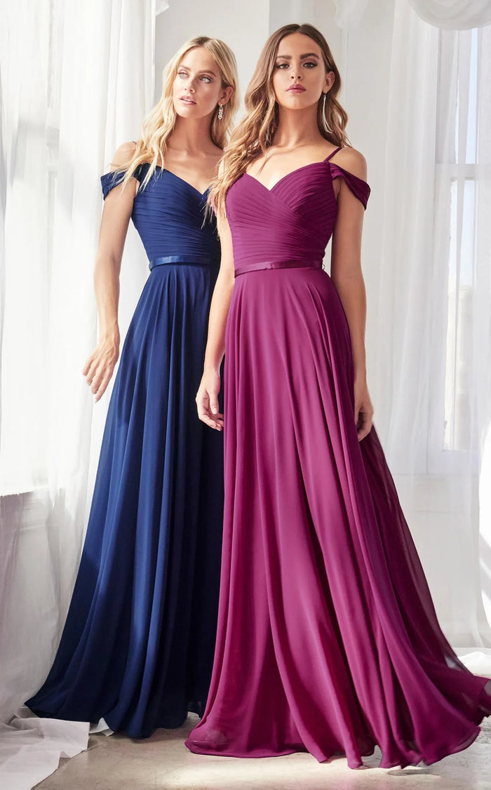 Women's Off-the-Shoulder Sweetheart Neck Bridesmaid Dresses With Ruched Waist Tulle Ball Gown Formal Evening Dress