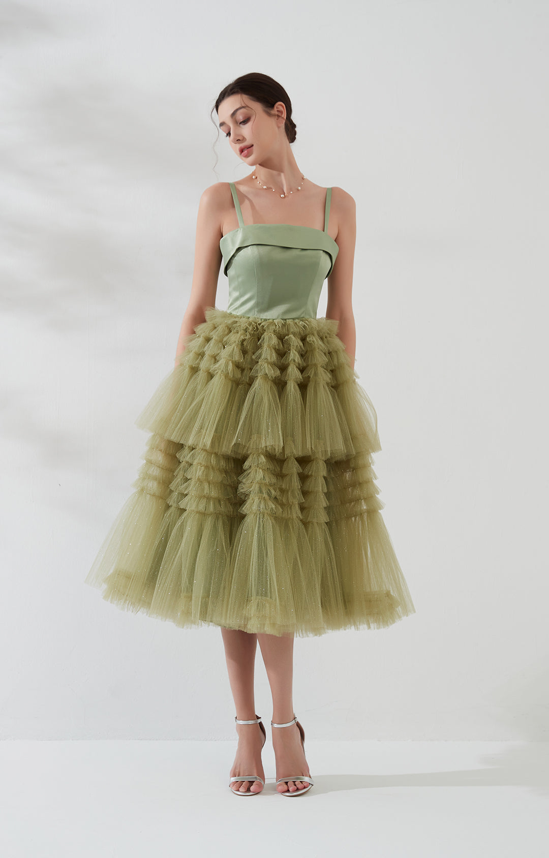 Elegant Spaghetti Strap Ruffle Satin Mesh Cocktail Party Dresses Wedding Events Mid-Calf Cake Dresses