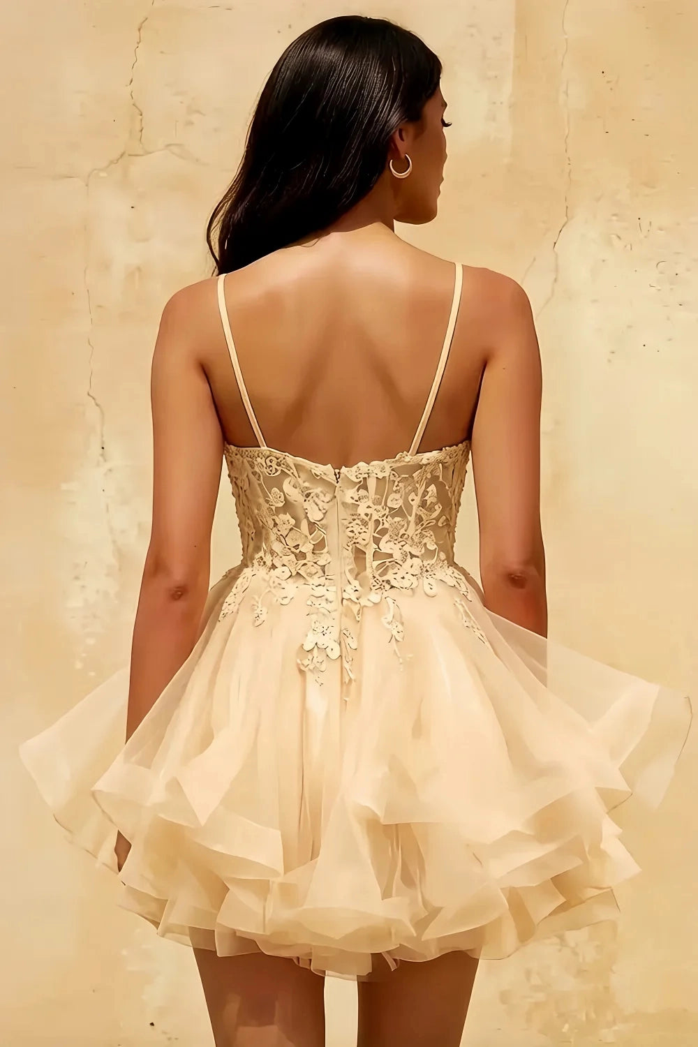 Lace A‑Line V‑Neck Spaghetti‑Strap V‑Back Mini Homecoming Dress