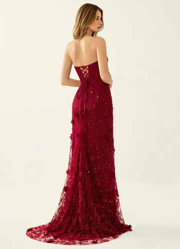 Vestido largo de fiesta de corsé con aberturas, escote corazón, encaje ceñido y cuentas, glamuroso