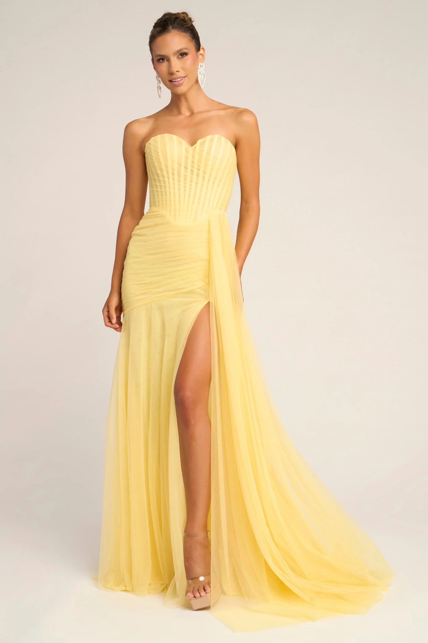 Glamorous Mermaid Strapless Sweetheart Tulle Floor-Length Draped High-Slit Evening Dress