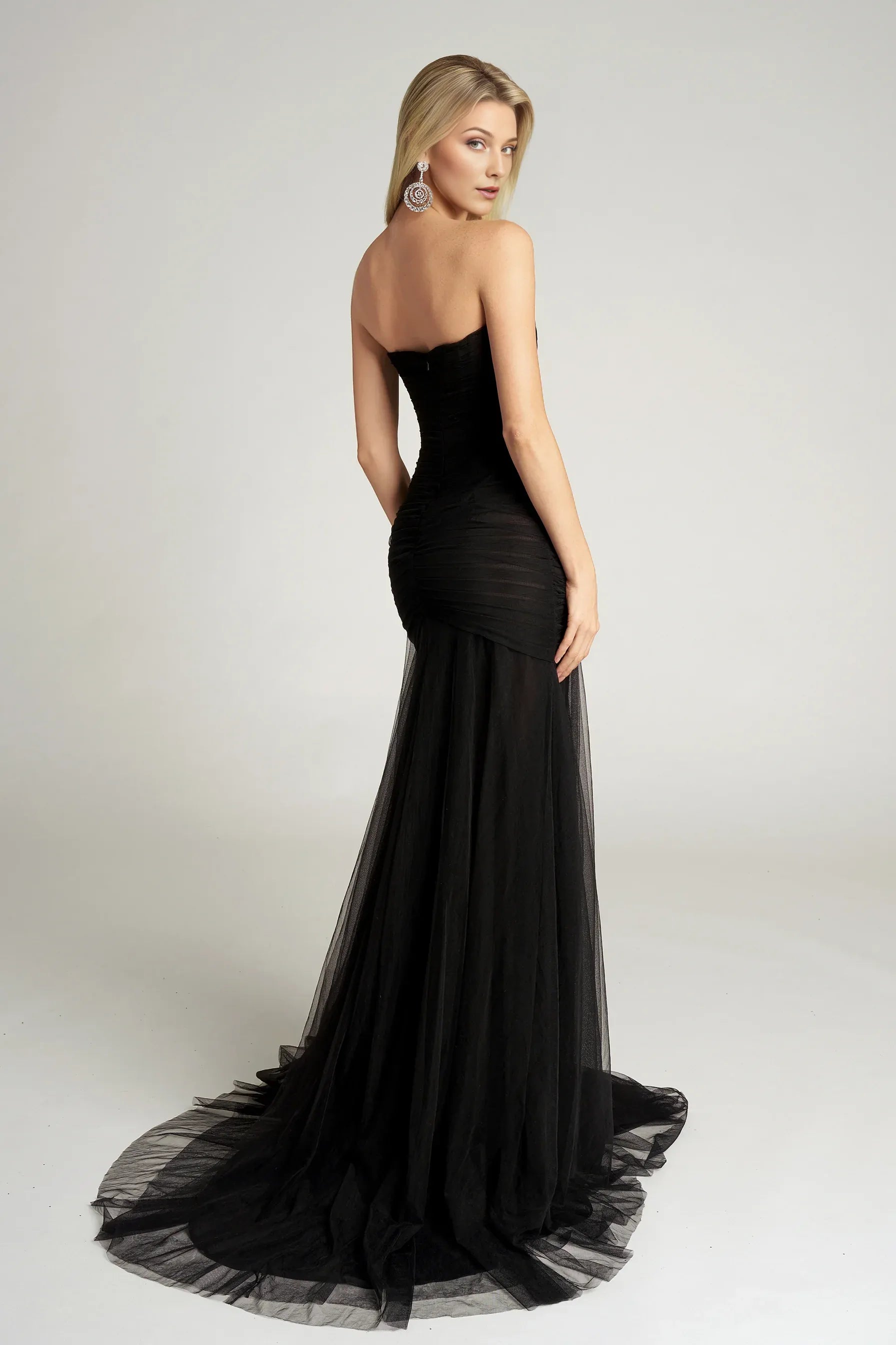 Glamorous Mermaid Strapless Sweetheart Tulle Floor-Length Draped High-Slit Evening Dress