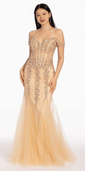 Elegante vestido de fiesta largo de tul, corte sirena, con hombros descubiertos y espalda transparente