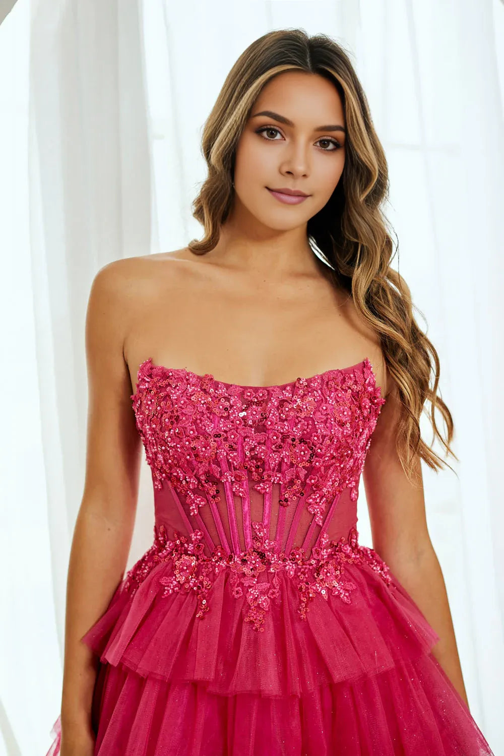 A-line Princess Lace Corset Strapless Tulle Tiered Short Homecoming Dress
