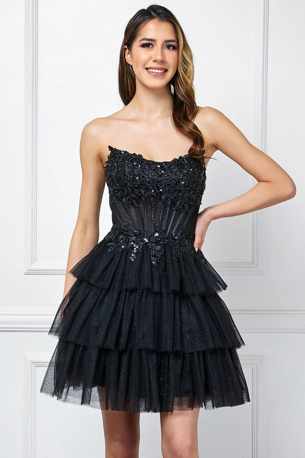 A-line Princess Lace Corset Strapless Tulle Tiered Short Homecoming Dress
