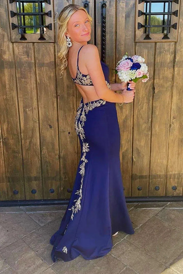 Lace Mermaid V-Neck Spaghetti Strap Backless Prom Gown
