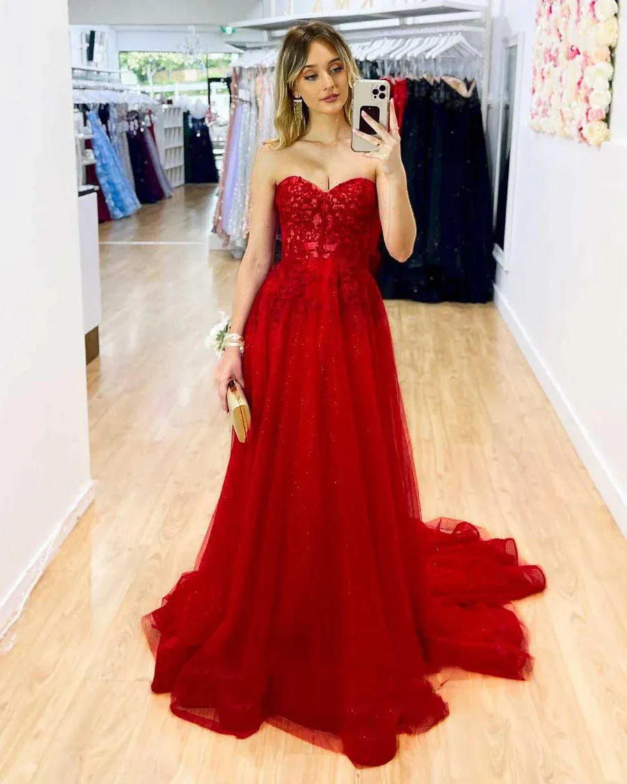 Lace Tulle A-Line Sweetheart Strapless Backless Prom Gown