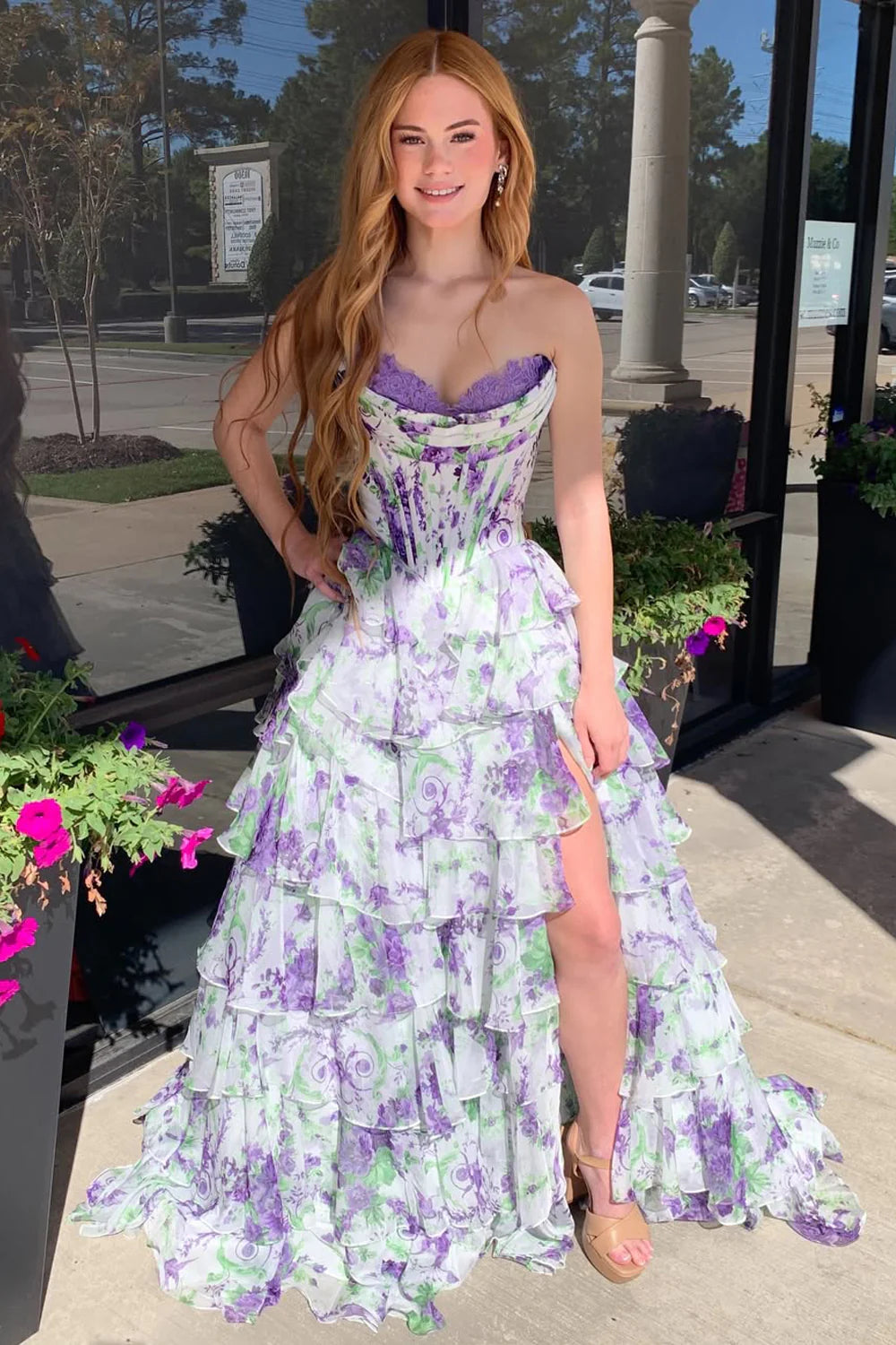 Elegant Floral Tulle A-Line Strapless Corset Ruffle Slit Prom Dres