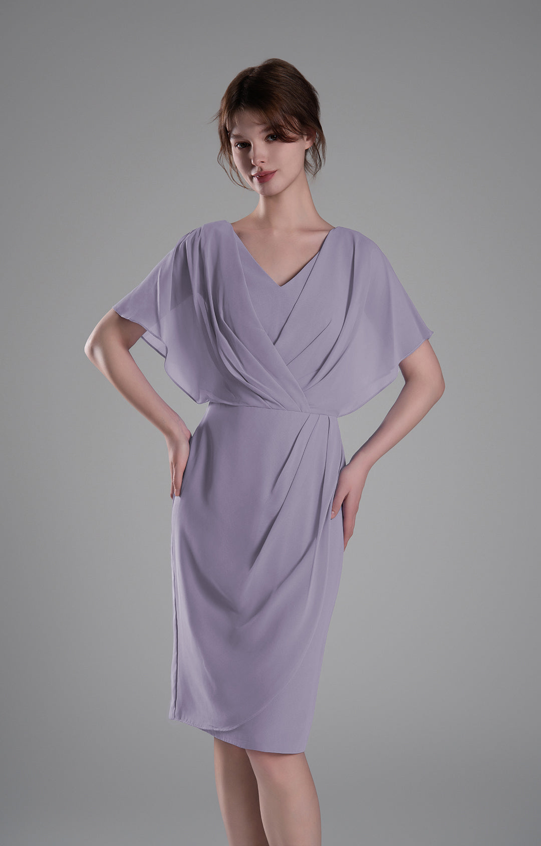 Elegant Chiffon Cocktail Dress V-Neck Pleated Cape Knee-length Flutter Sleeve Wedding Guest Dress with Ruched Waist