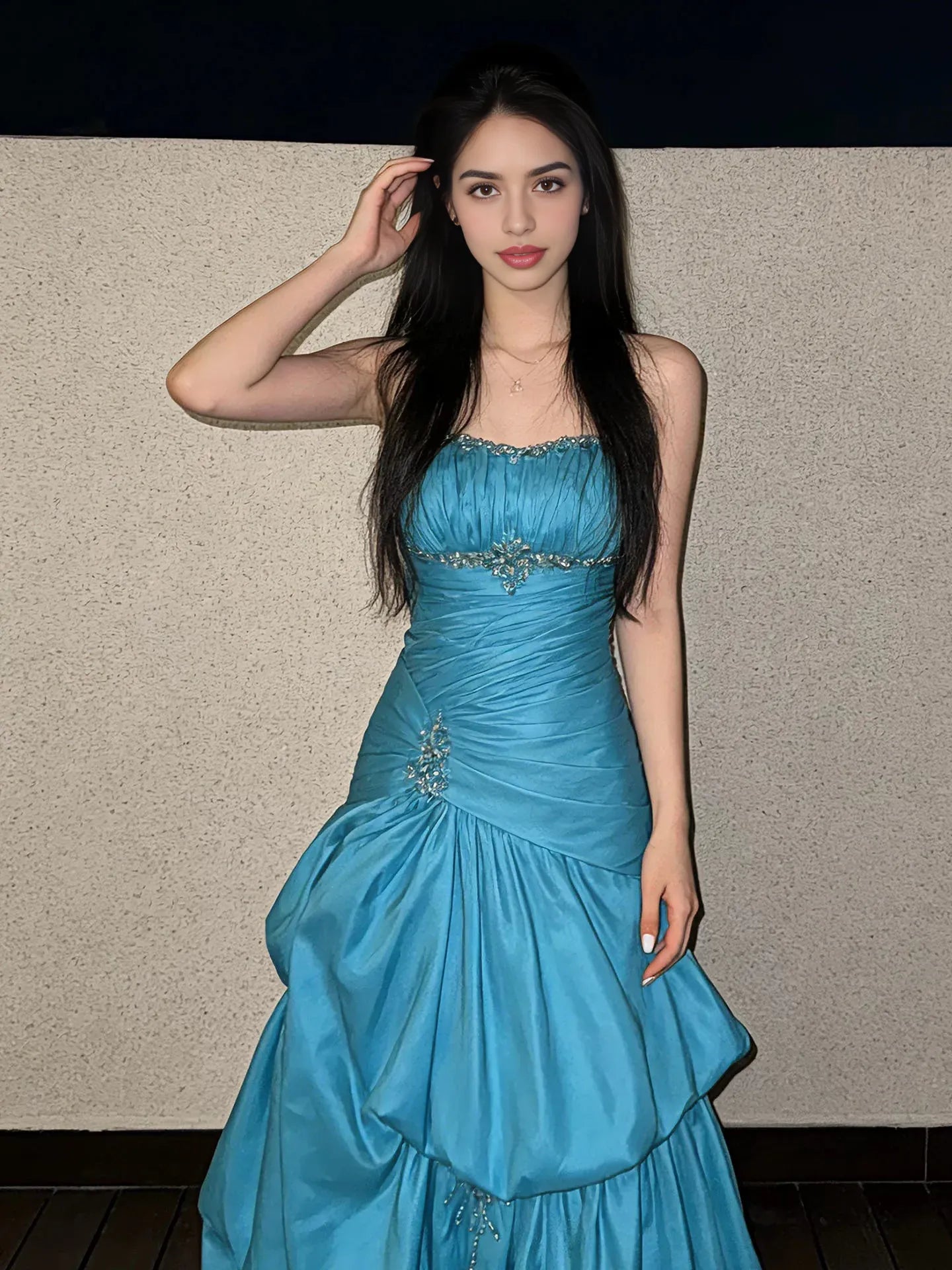 Vestido de fiesta de tafetán de lujo con escote corazón, corte A, sin tirantes, largo hasta el suelo, de satén, con cuentas