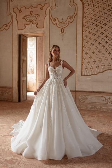 Vedress luxury floral lace ballgown wedding dress v neck spaghetti strap cathedral train church bridal gown