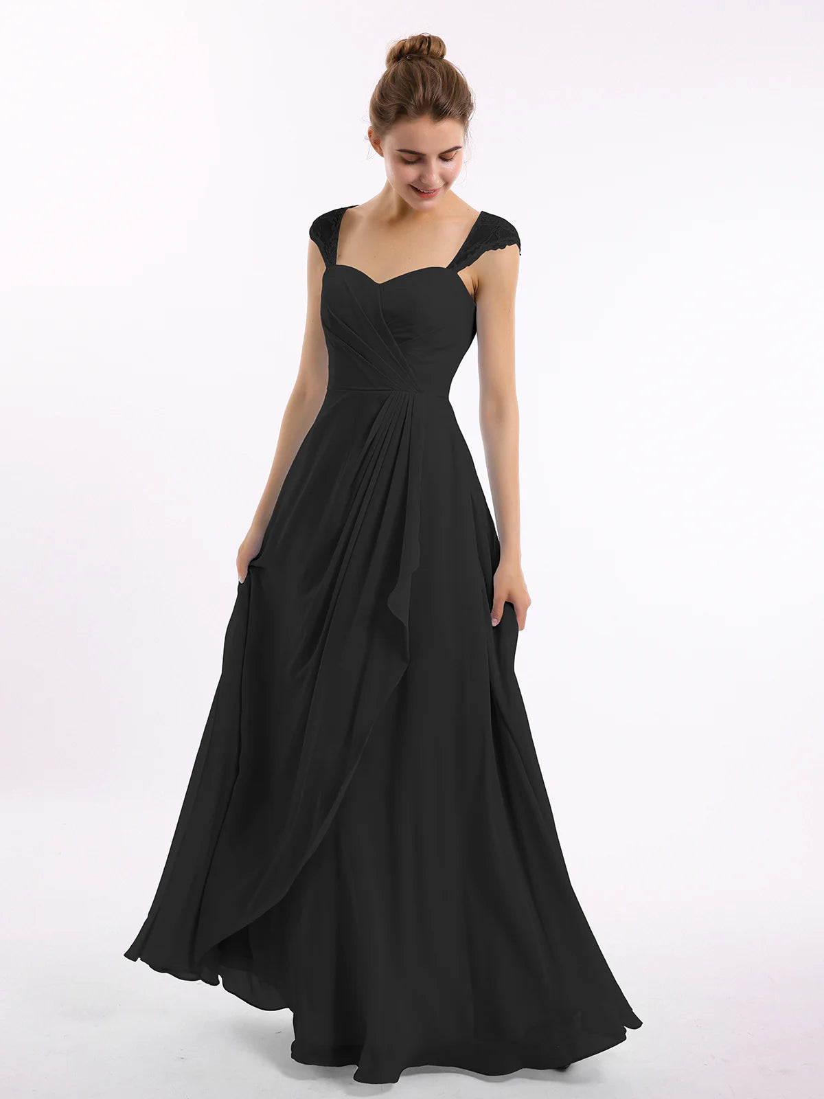 Vestido largo de dama de honor de chifón con escote corazón, encaje en las mangas, espalda descubierta y drapeado, con bolsillos