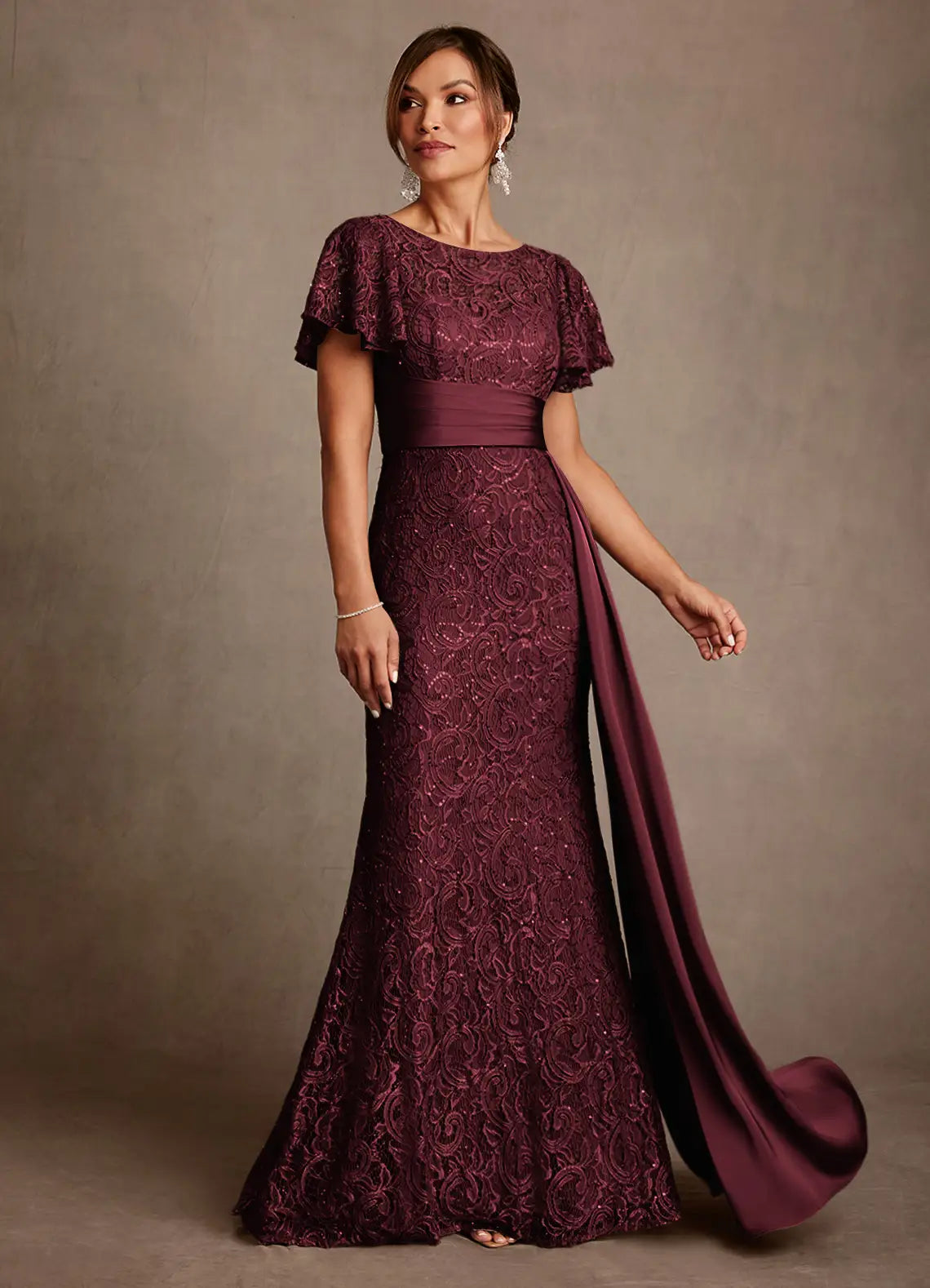 Gorgeous Mermaid Jewel Neck Lace Maxi Formal Mother of the Bride Dress With Sash