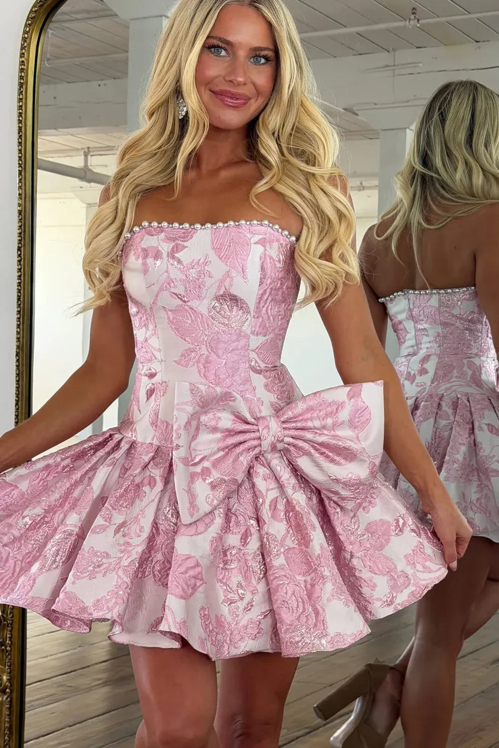 Metallic Floral A-Line Strapless Pearl Trim Boned Corset Side Bow Swing Mini Homecoming Dress