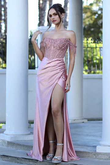 Glamoroso Vestido de Fiesta con Hombros Descubiertos de Satén con Cuentas y Corte de Sirena