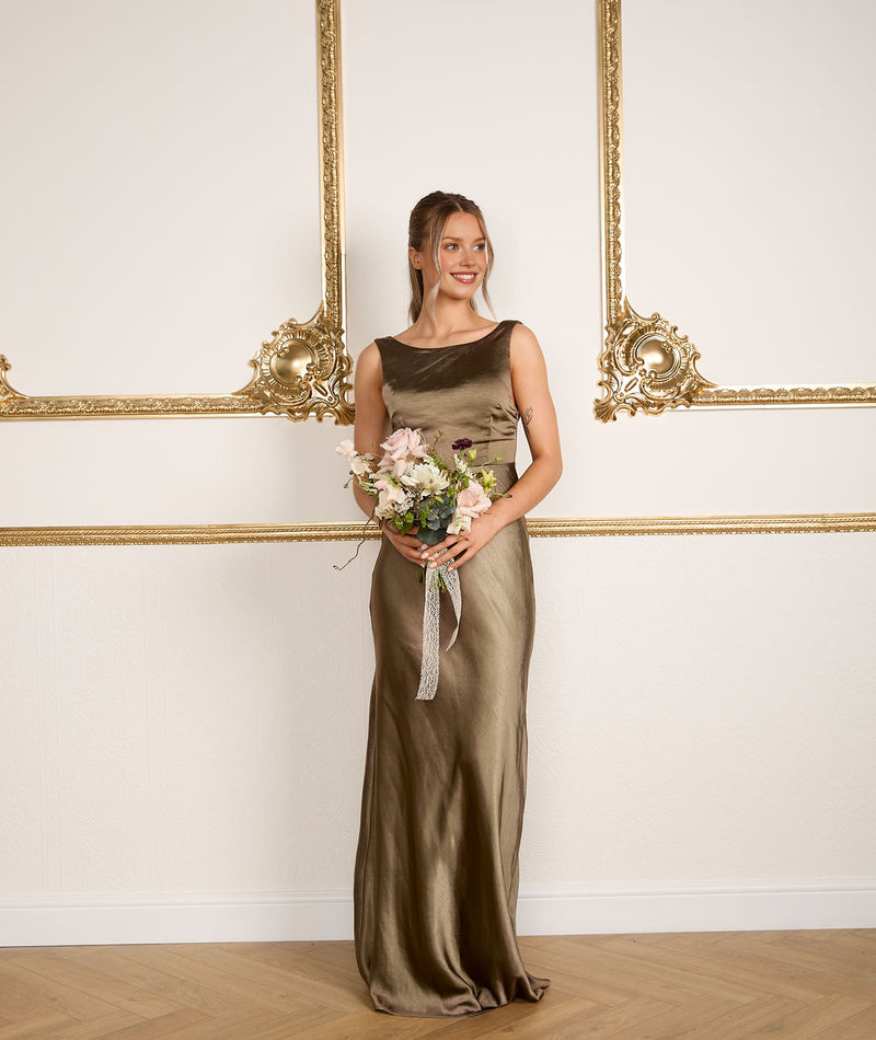 Elegant Mermaid Sleeveless Silk Gown with Low Back Bridesmaid Dress Elegant Sleeveless Party Wedding Guest Dresses