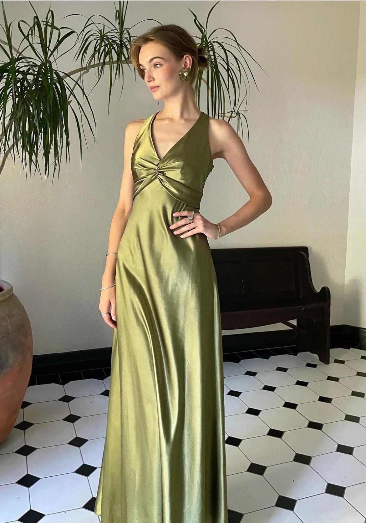 Sheath Halter Neck Soft Satin Wedding Guest Long Party Dress with Backless Bowknot Evening Dresses