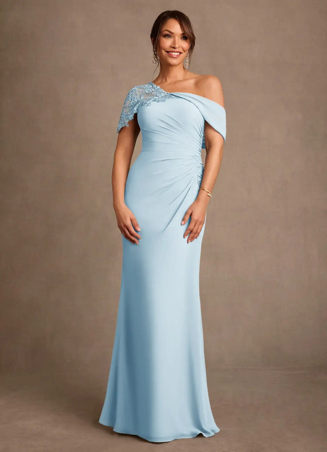 Elegante vestido de noche formal de gasa de encaje hasta el suelo con un hombro tipo vaina para la madre de la novia