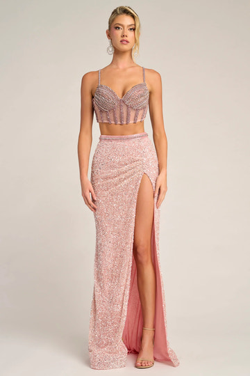Elegante Vestido de Noche de Dos Piezas con Tirantes Delgados y Cuentas