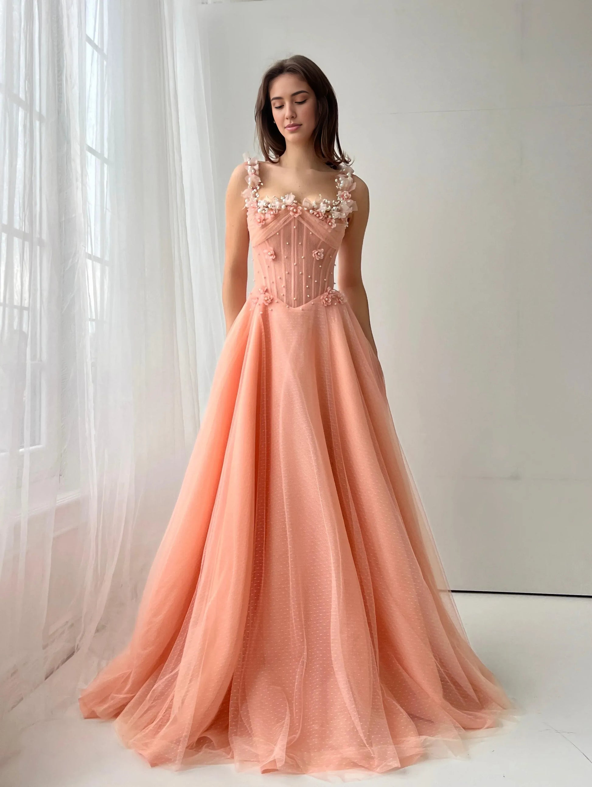 Romantic A-line Princess Scoop Neck Sleeveless Tulle Pearl Floral Embellishments Prom Dress