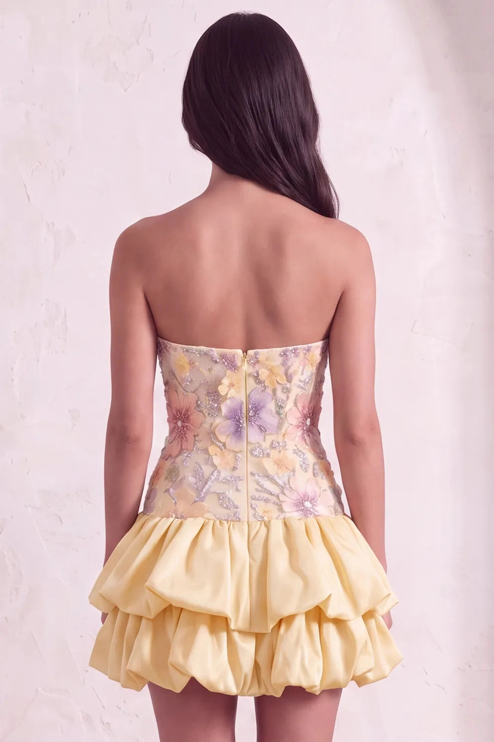 Playful A‑Line Strapless Sleeveless Open‑Back Short Homecoming Dress