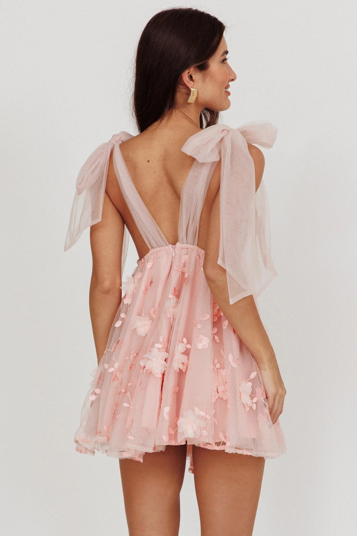 Cute A-line Plunge Neck Tulle Strap Mini Party Dress With 3D Floral Appliqué
