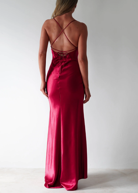 Elegant Soft Satin Slit Maxi Dress with Spaghetti Straps Party Wedding Guest Dresses With Mermaid Square Neck