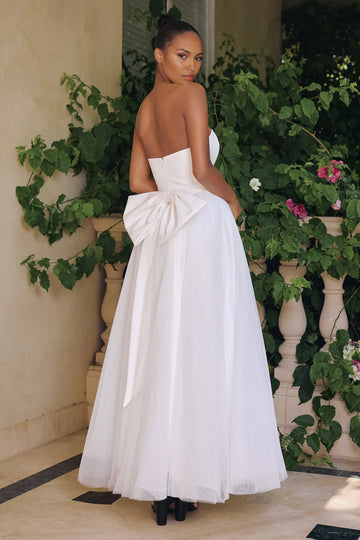 Romantic A-Line Strapless Sleeveless Tulle Maxi Oversized Back Bow Formal Cocktail Dress