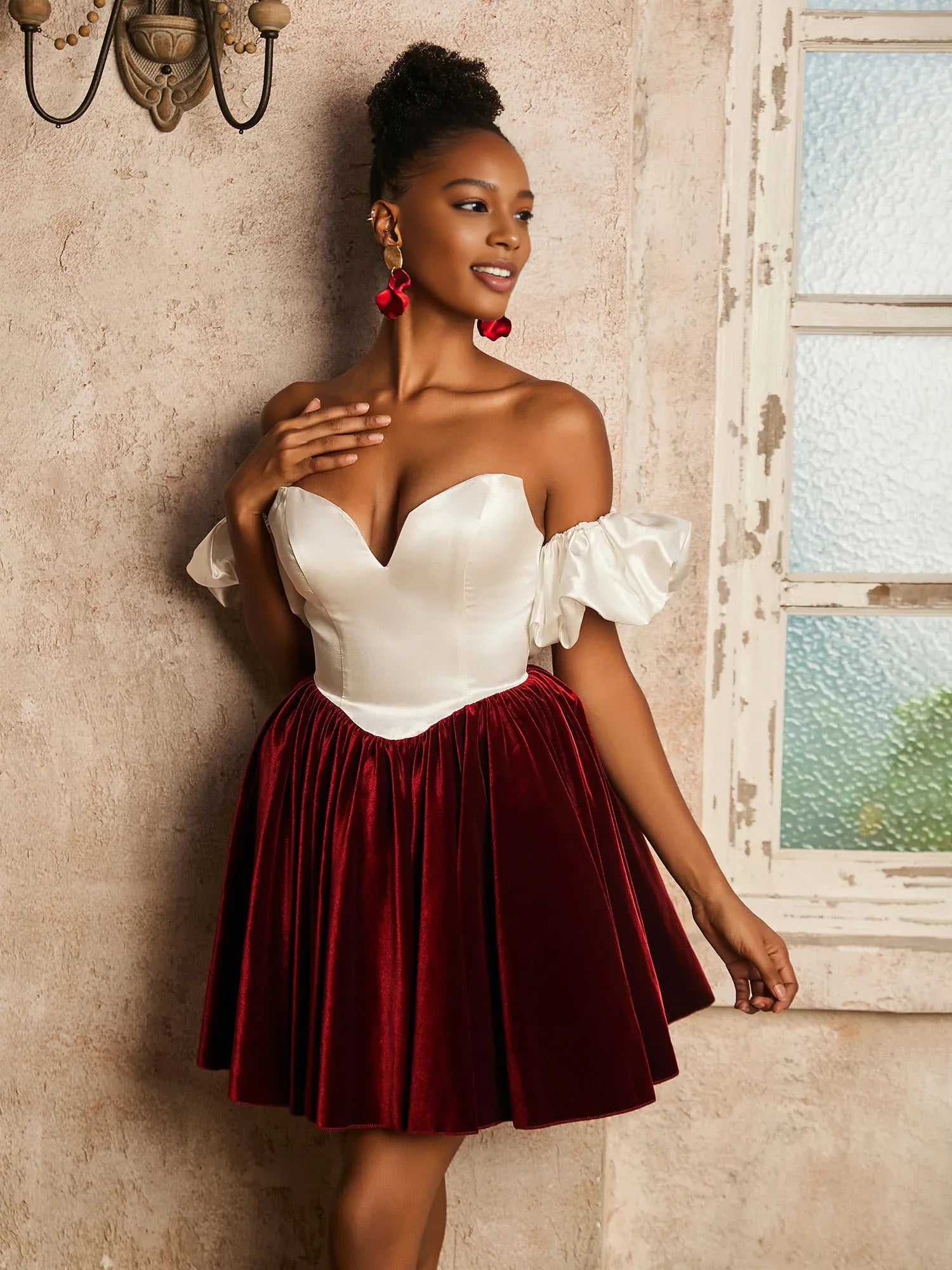 Romantic A-Line Satin-Velvet Short Detachable-Sleeves Homecoming Dress