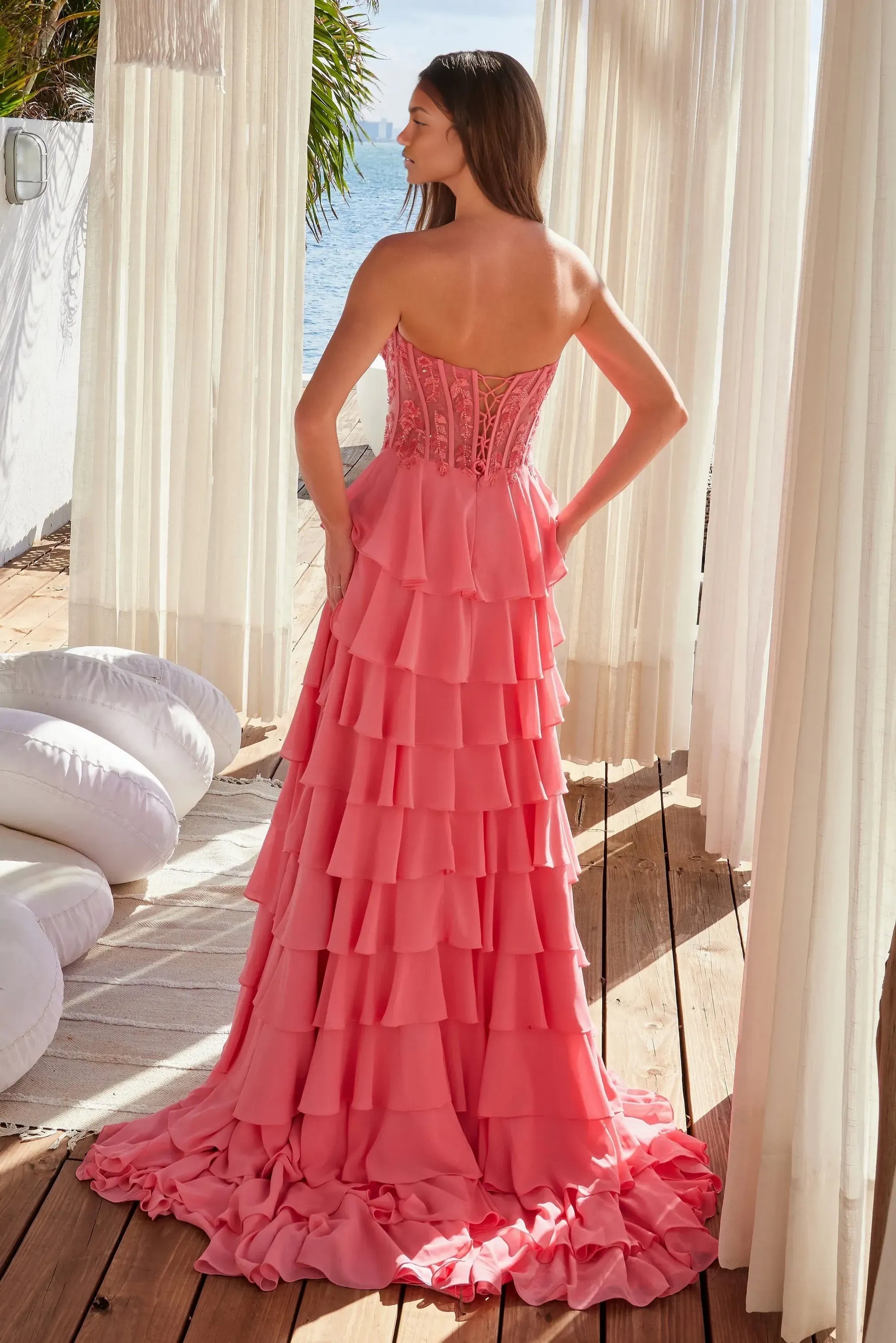 Romantic A-Line Sweetheart Strapless Chiffon Floor-Length Tiered Lace Evening Dress