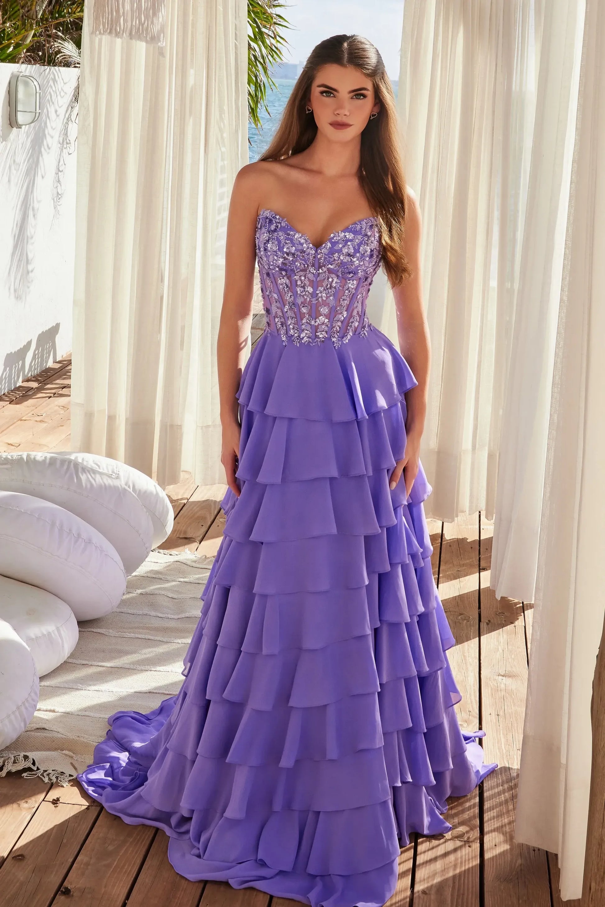 Romantic A-Line Sweetheart Strapless Chiffon Floor-Length Tiered Lace Evening Dress
