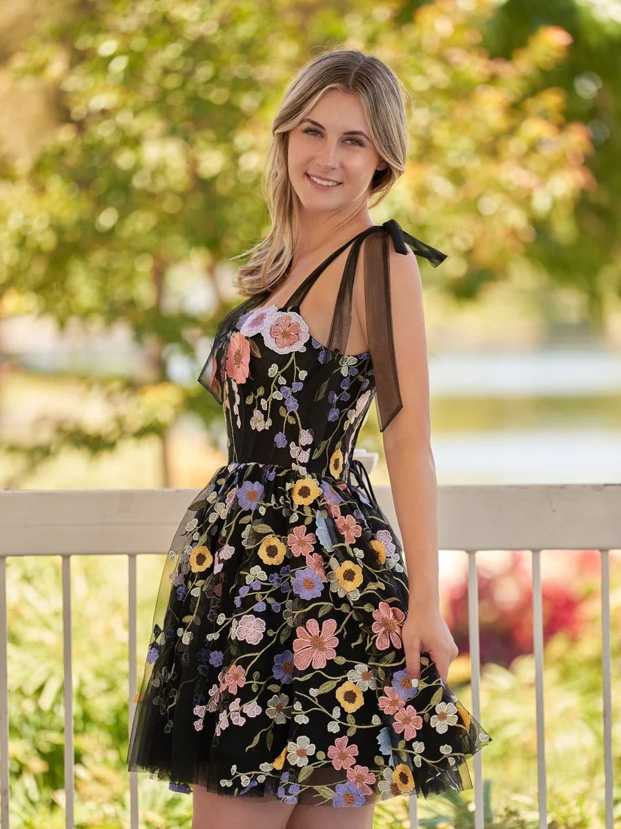 Romantic A-line Princess Square Neck Tulle Mini Laceup Homecoming Dress with 3D Flowers