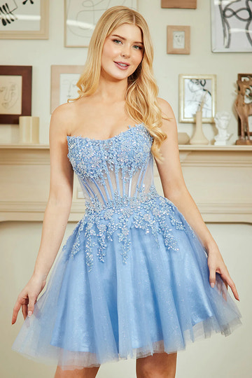 Romantic A-line Strapless Tulle Short Lace Appliqué Corset Lace-up Back Homecoming Dress
