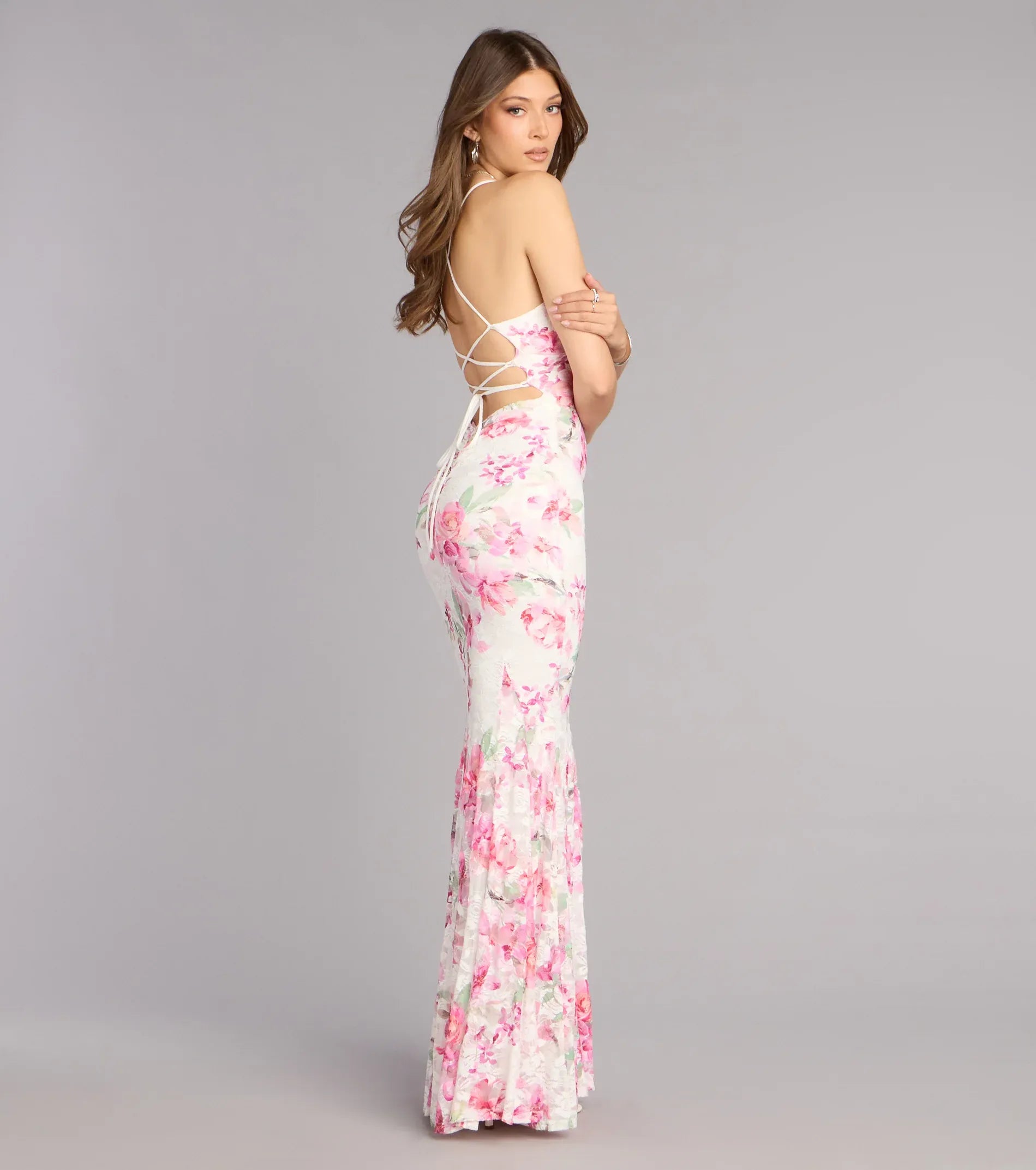 Romantic Mermaid V-Neck Lace Maxi Floral Evening Dress