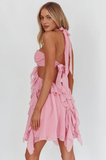 Romantic Ruffled Halter Sleeveless Chiffon Cocktail Dress Mini Homecoming Dress With Cutout