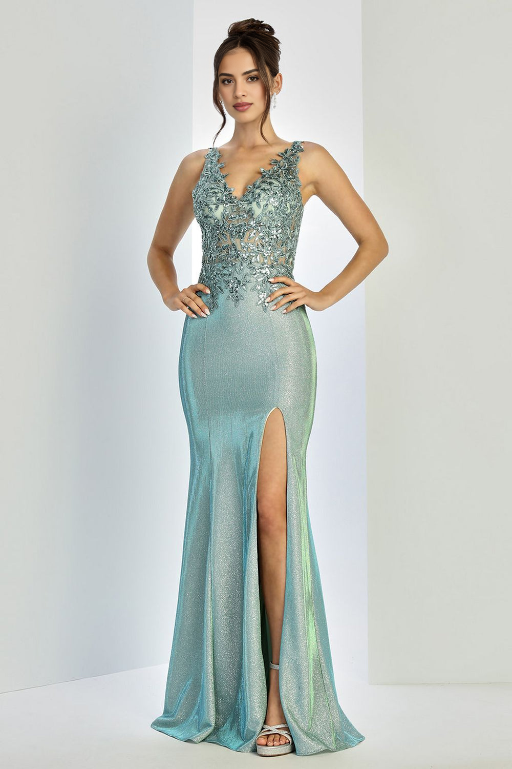 Radiant Champagne Mermaid V-Neck Sleeveless Shimmer Knit Lace Appliqué Evening Gown