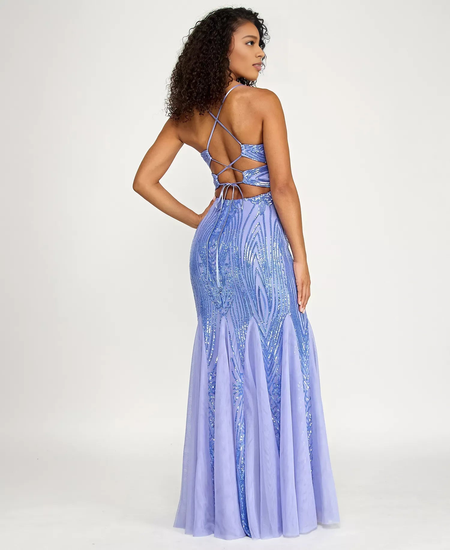 Vestido de noche largo de lentejuelas con patrón de sirena, escote corazón y bajo de tul para baile de graduación