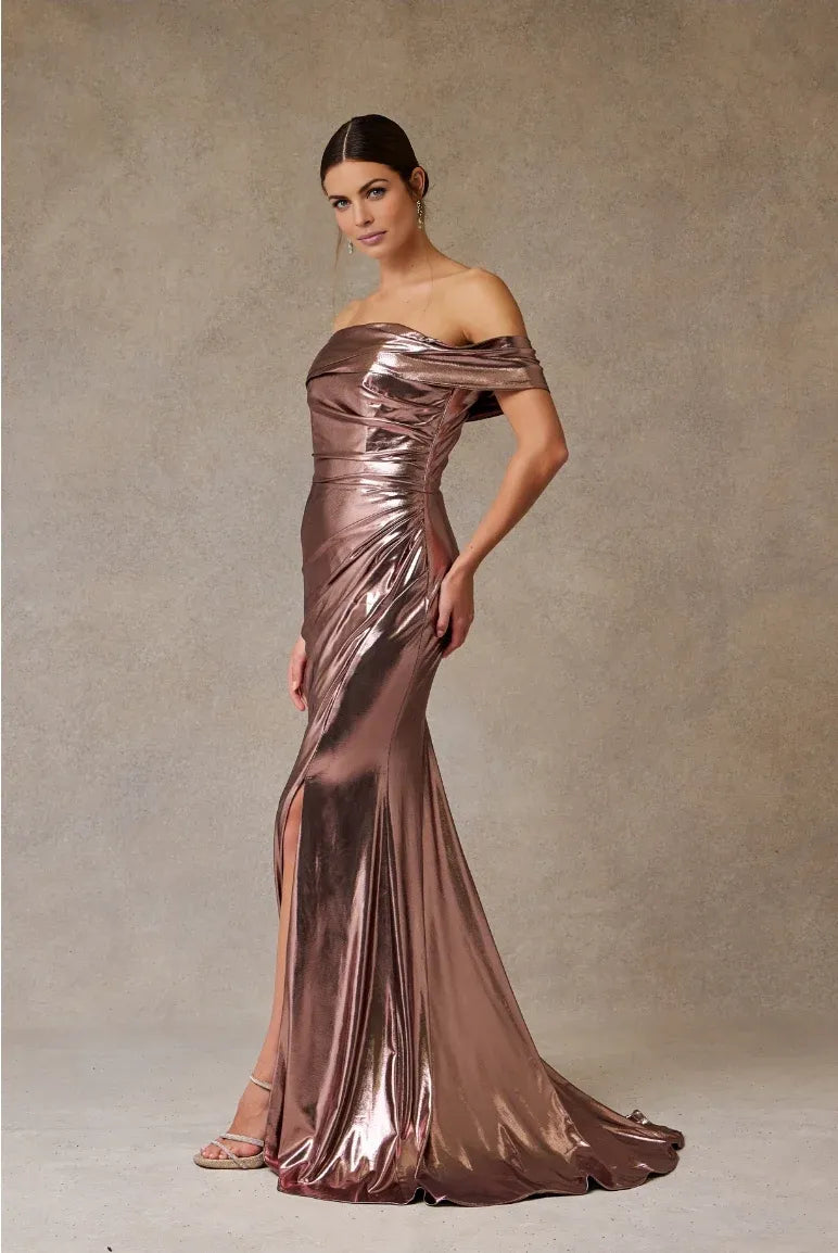 Sleek Mermaid Off The Shoulder Short Sleeve Metallic Long Ruched Slit Evening Dress