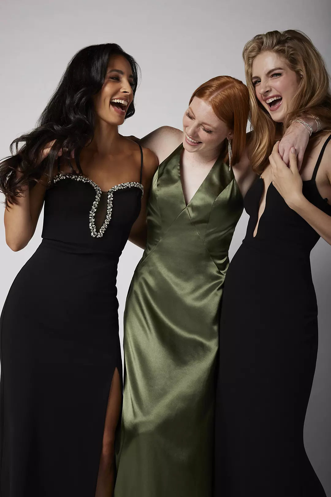Sleek Mermaid Plunge Spaghetti Crepe Long Hardware Evening Dress