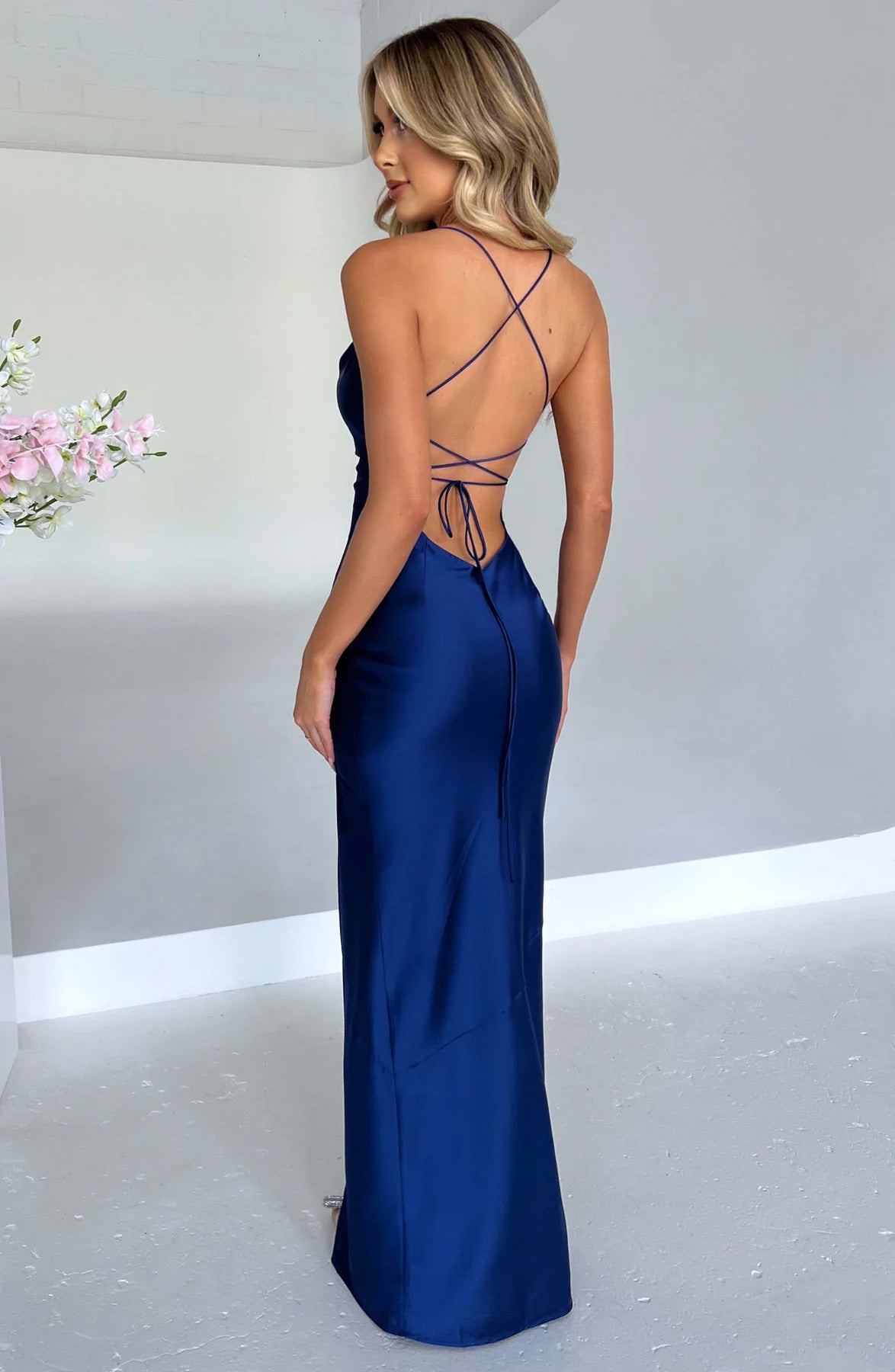 Sleek Mermaid Square Neck Sleeveless Satin Maxi Lace Up Backless Evening Gown