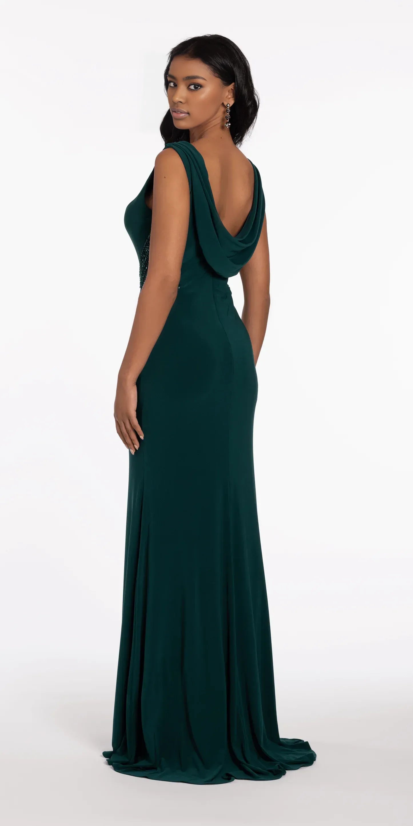 Sophisticated Mermaid Round Neck Mother of the Bride Dress Floor Length BeadedSide CowlBack Formal Evening Dress
