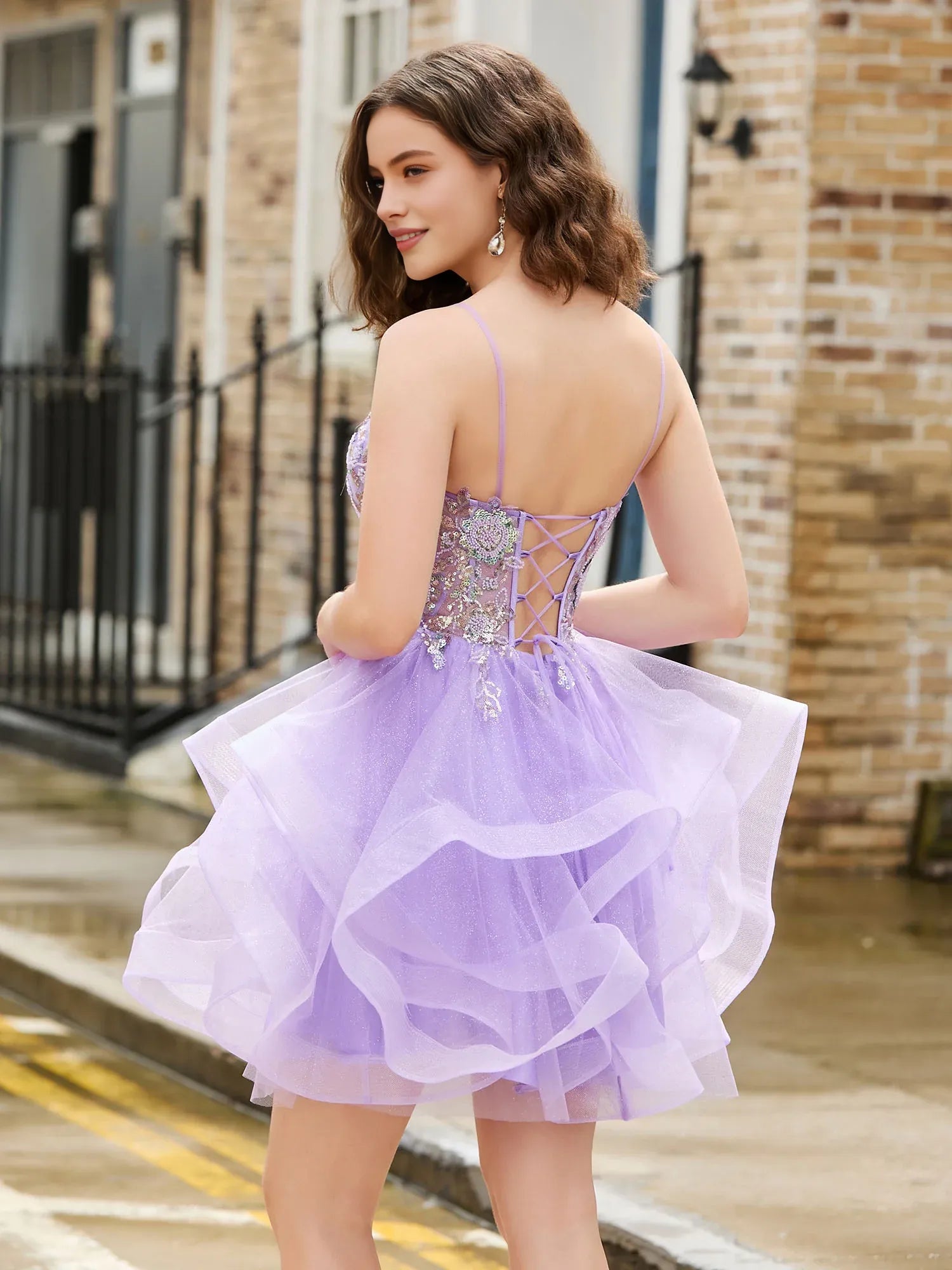 Cute A-line Spaghetti-Strap Beaded Corset Ruffled Tulle Short Homecoming Dress